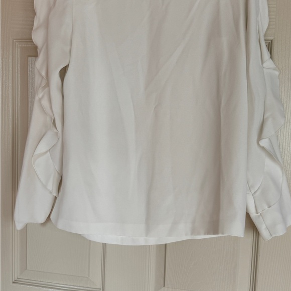 Club Monaco white top - Picture 2 of 2
